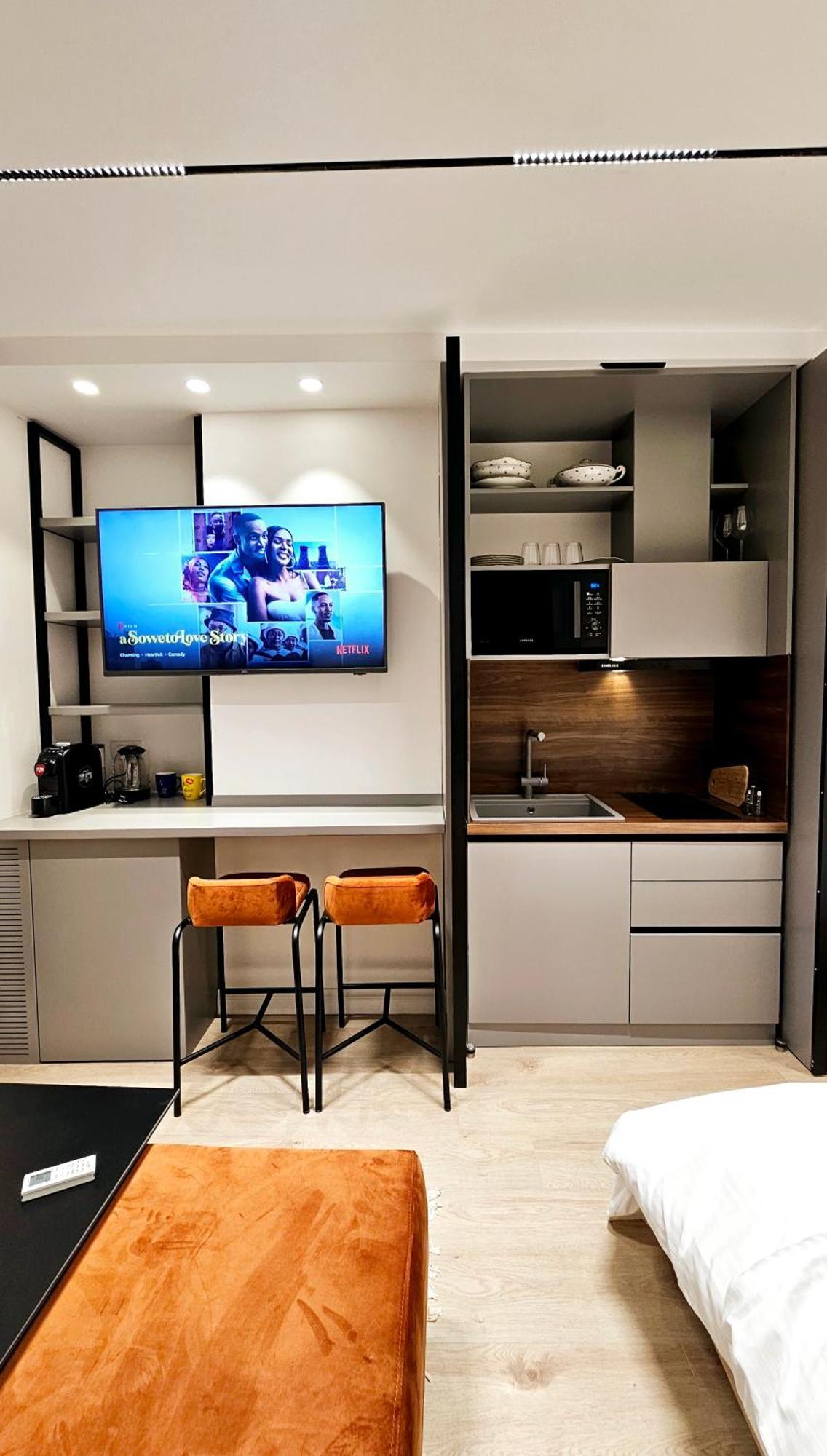Center Apartment Easy_Luxury ティラナ エクステリア 写真