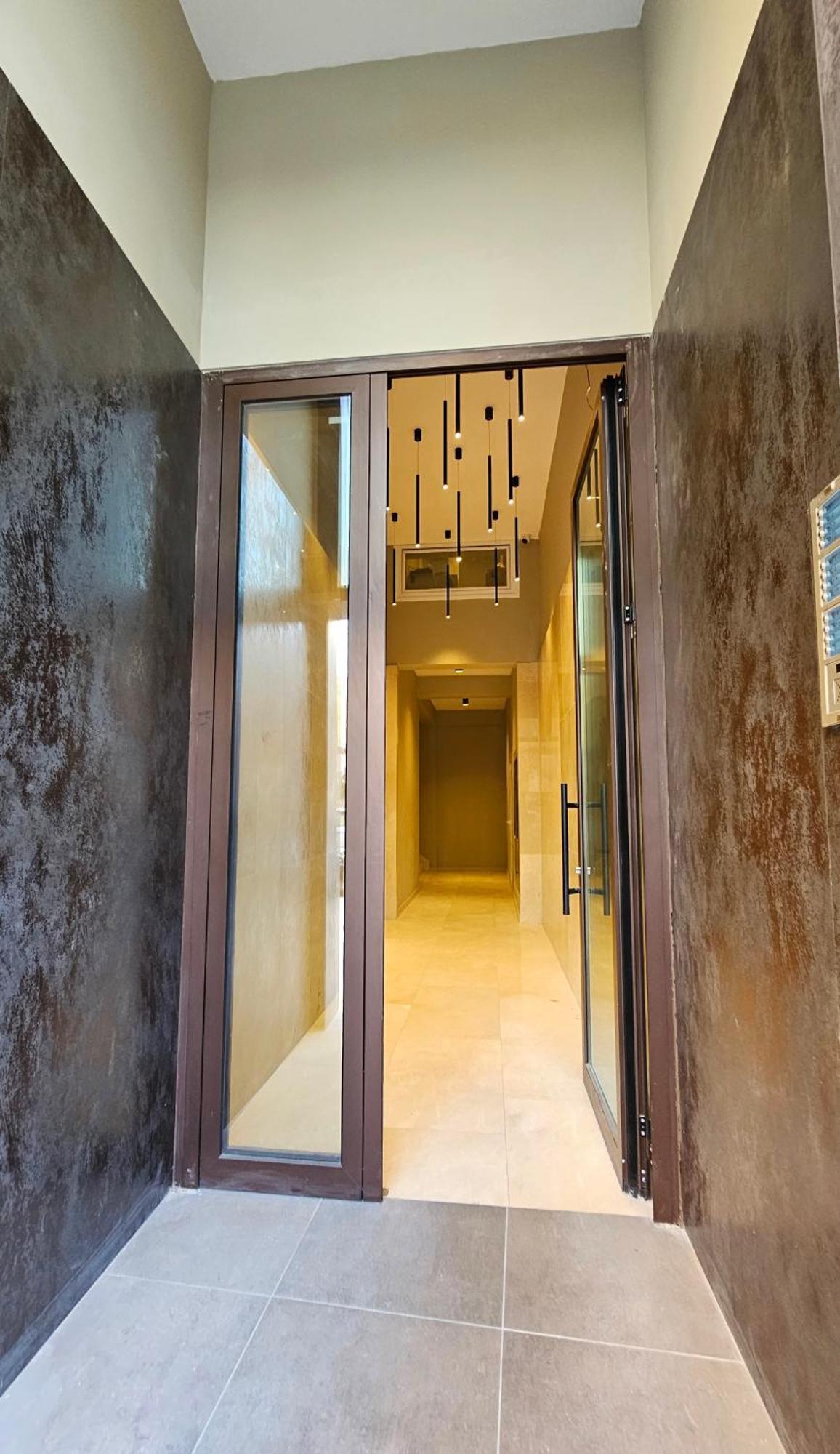 Center Apartment Easy_Luxury ティラナ エクステリア 写真