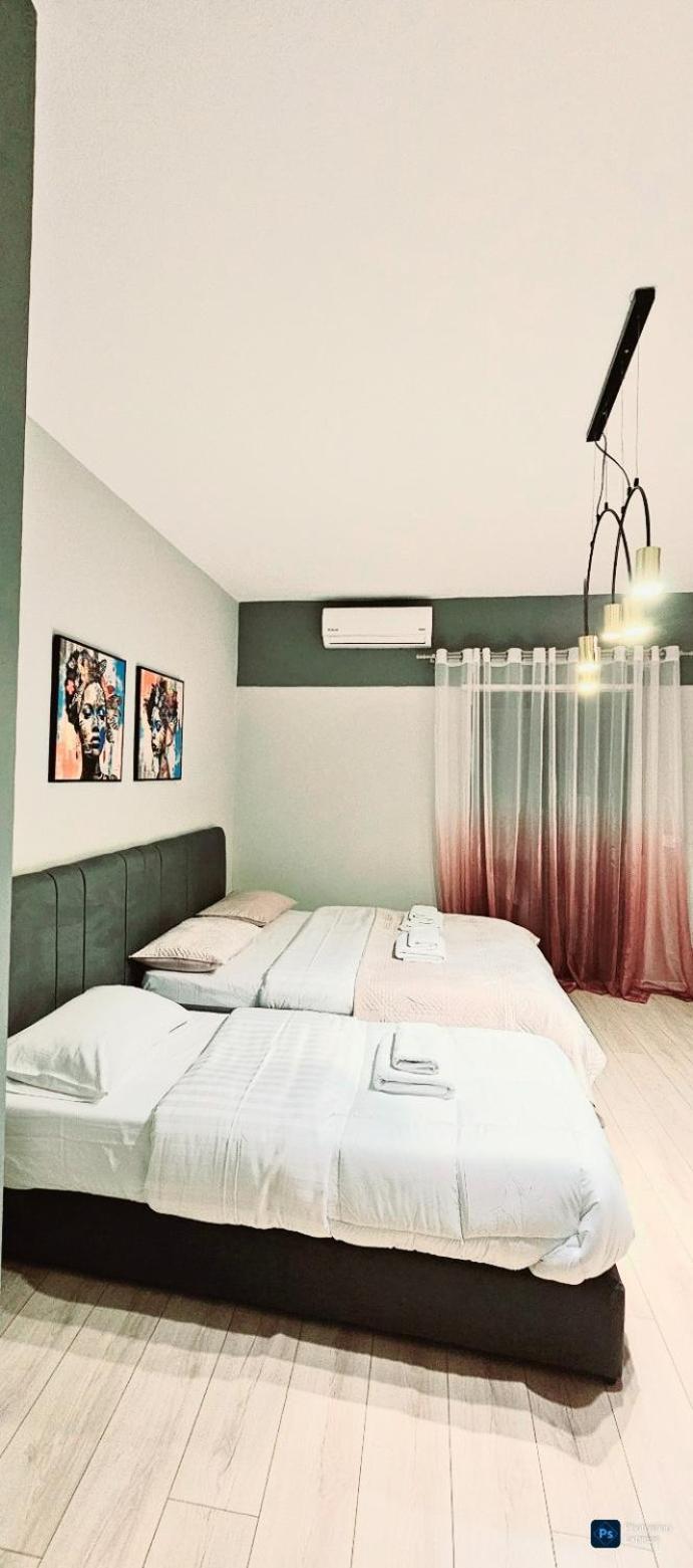 Center Apartment Easy_Luxury ティラナ エクステリア 写真